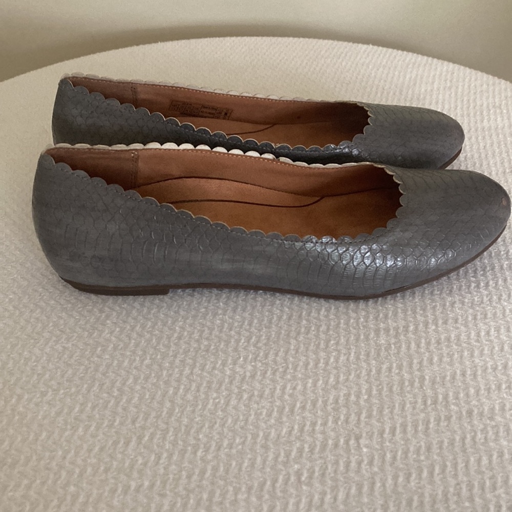 Vionic Ballet Flats Gray Size 7.5 - image 2